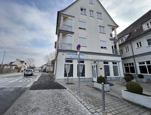 Apart-Business Hotel
