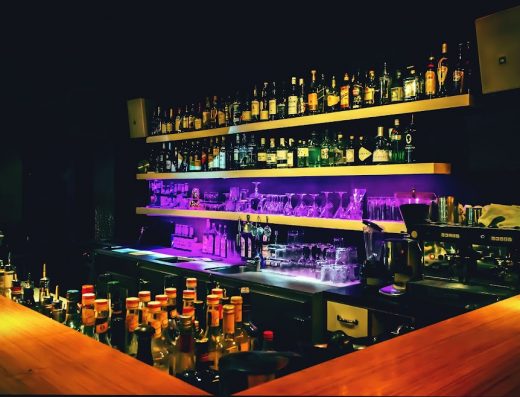 Salonsax | Cosmopolitan Bar